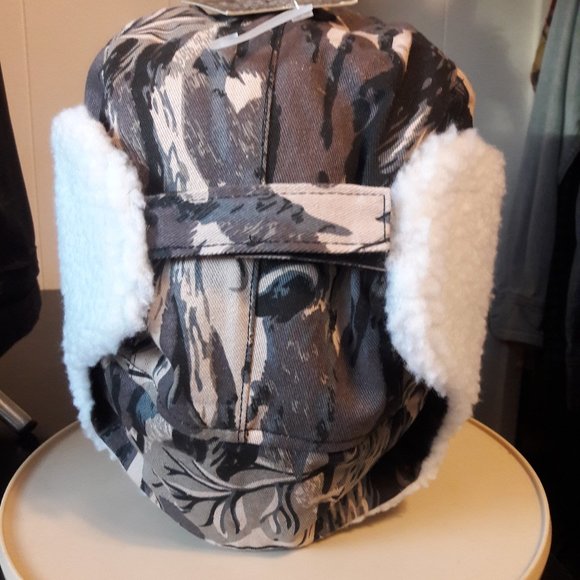 DUCK DYNASTY Beards are Back Tshirt and Camo Trapper Hat Brothers of the Beard - Picture 7 of 16